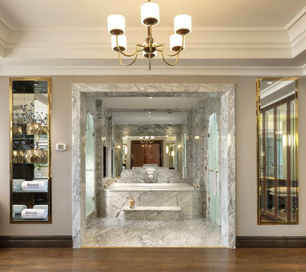 Barcelo Istanbul Hotel Ngoại thất bức ảnh Bathroom